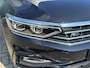 Volkswagen Passat Variant 1.5 TSI * R-Line * Pano dak * Trekhaak * Digi teller * AppleCarPlay *