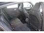 Volvo EC40 Single Motor Extended Range Ultra Black Ed. 82 kWh | Elektrisch bedienbare bestuurdersstoel met geheugen | Verwarmbare voorstoelen + Stuurwiel | 360-Camera | Premium Audio by Harman Kardon | Warmtepomp | Adaptieve Cruise Control met Pilot Assist | Glazen panoramisch dak | Extra getint glas achter| Blind Spot Information System | Google Services | Zwarte 20'' Lichtmetalen wielen