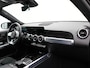 Mercedes-Benz GLB 180 AMG Line 7-persoons Automaat | Vaste trekhaak | Navigatie | Apple carplay | Stoelverwarming | Electr.achterklep