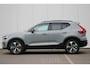 Volvo XC40 2.0 B4 Plus Dark Achteruitrijcamera | Parkeersensoren | Dodehoekdetectie Met Correctie | Adaptieve Cruise Control | Verwarmbare Voorstoelen | Navigatiesysteem | Keyless Entry | Electronic Climate Control