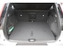 Volvo XC40 2.0 B4 Plus Dark Achteruitrijcamera | Parkeersensoren | Dodehoekdetectie Met Correctie | Adaptieve Cruise Control | Verwarmbare Voorstoelen | Navigatiesysteem | Keyless Entry | Electronic Climate Control