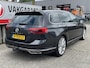 Volkswagen Passat Variant 1.5 TSI Elegance Business R Line 19"/Panoramadak/Leder/Trekhaak/Dynaudio/Keyless/Stoelverwarming/Elektrische klep/Dodehoek/360 camera