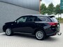 Mitsubishi Outlander 2.4 PHEV Pure S-AWC 4WD | Carplay | Trekhaak | Cruise control | Camera | Keyless | DAB | Climate control |