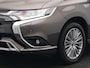 Mitsubishi Outlander 2.4 Intense Plug In Hybrid Dealer O.H PHEV | Alcantara Sportstoelen Verwarmd | Keyless | Navi Full Map | Camera | Apple Carplay | PDC V + A |