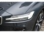 Volvo V60 2.0 T4 R-Design | Panoramadak | Lederen sportstoelen | Stoelverwarming | Parkeerverwarming | 360 graden camera