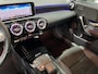 Mercedes-Benz CLA Shooting Brake 200 Business Solution AMG Automaat / Navigatie full map / Cruise control / Climate control