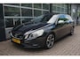 Volvo V60 1.6 T3 R-Design