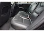 Volvo V60 1.6 T3 R-Design