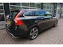Volvo V60 1.6 T3 R-Design