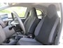Toyota Aygo 1.0 VVT-i x-fun | Cruise Control | Telefoonvoorbereiding | Airco |