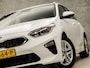 Kia Ceed Sportswagon 1.0 T-GDi Dynamic Sport (APPLE CARPLAY, GROOT NAVI, CAMERA, CLIMATE, SPORTSTOELEN, TREKHAAK, CRUISE, DAB+, NIEUWSTAAT)