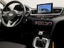Kia Ceed Sportswagon 1.0 T-GDi Dynamic Sport (APPLE CARPLAY, GROOT NAVI, CAMERA, CLIMATE, SPORTSTOELEN, TREKHAAK, CRUISE, DAB+, NIEUWSTAAT)