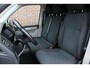 Volkswagen Transporter 2.0 TDI 150PK L2H1 BUMPERS IN KLEUR|PARKEERSENSOREN||CRUISE|SPORTVELGEN