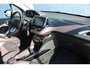 Peugeot 2008 1.2 PureTech Allure | Automaat | Navi by app | Stoelverwarming | Trekhaak |