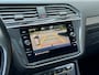 Volkswagen Tiguan Allspace 1.5 TSI AUT7 3X R-LINE BLACK-EDITION. VOL-LEDER PANODAK NAVI CAMERA DIGI-DASH APPLE-CARPLAY LED LMV PDC