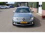 Mercedes-Benz C-klasse 180 K Avantgarde, NL, Boekjes, Automaat, Youngtimer, Clima, Cruise, Half leder, Parkeersensoren, Electrische stoelen, 17 inch lichtmetaal, 3 maanden garantie