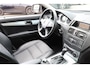 Mercedes-Benz C-klasse 180 K Avantgarde, NL, Boekjes, Automaat, Youngtimer, Clima, Cruise, Half leder, Parkeersensoren, Electrische stoelen, 17 inch lichtmetaal, 3 maanden garantie