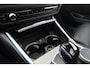 BMW 3-Serie 318i M-Sport | LED | Panoramadak | Trekhaak |