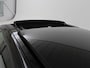 Volkswagen Golf 2.0 TSI GTI | Panoramadak | Stoelverwarming | Carplay | Camera | Sportstoelen | Climate control | Parkeerhulp | Cruise control | 19'' lichtmetalen velgen