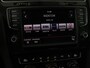 Volkswagen Golf 2.0 TSI GTI | Panoramadak | Stoelverwarming | Carplay | Camera | Sportstoelen | Climate control | Parkeerhulp | Cruise control | 19'' lichtmetalen velgen