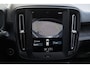Volvo XC40 T2 Momentum Core AUT. | Parkeercamera | Carplay/Android | Zwart Dak | PDC V/A |