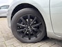 Toyota Auris 1.8 Hybrid Lease+ **NAVIGATIE/ KEYLESS/ PARKEERSENSOREN VOOR/ GARANTIE**