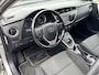Toyota Auris 1.8 Hybrid Lease+ **NAVIGATIE/ KEYLESS/ PARKEERSENSOREN VOOR/ GARANTIE**