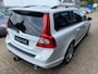 Volvo V70 2.5FT R-Design 230PK LEER / XENON / TREKHAAK / PDC
