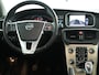 Volvo V40 Cross Country T4 Momentum | Panoramadak | Parkeercamera | Trekhaak |