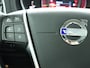 Volvo V40 Cross Country T4 Momentum | Panoramadak | Parkeercamera | Trekhaak |