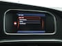 Volvo V40 Cross Country T4 Momentum | Panoramadak | Parkeercamera | Trekhaak |
