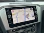 Volkswagen Passat Variant 1.5 TSI ACT Automaat | Camera | Navi | Apple CarPlay/Android Auto | Trekhaak | Stoelverwarming | PDC |