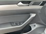 Volkswagen Passat Variant 1.5 TSI ACT Automaat | Camera | Navi | Apple CarPlay/Android Auto | Trekhaak | Stoelverwarming | PDC |