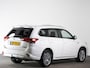 Mitsubishi Outlander Instyle 2.4 PHEV 225pk | Schuifdak | Lederen bekleding | Achteruitrijcamera | Trekhaak | Adaptieve Cruise Control |