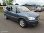 Opel Zafira 1.8-16V Elegance