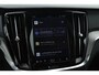 Volvo V60 2.0 T6 PHEV AWD PLUS DARK AUT8 | Panoramadak | 19 inch | Trekhaak