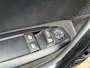 Peugeot 208 1.2 PureTech Style LMV / PDC achter / Trekhaak / Cruise / Navi / Airco