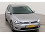 Volkswagen E-Golf E-DITION 136pk / Donker Glas / Navigatie / LED koplampen / Parkeersensoren / 16" LMV