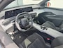 Peugeot E-3008 GT Avantage 73 kWh | Panoramadak | Meer foto's volgen