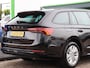 Skoda Octavia Combi 1.0 TSI 115pk Business Edition | Trekhaak | Elektrische achterklep | Parkeersensoren | Navigatie |