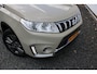 Suzuki Vitara 1.0 Boosterjet Select, Automaat, Trekhaak, All-Seasons, Parkeersensoren en Navigatie