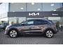 Kia e-Niro ExecutiveLine 64 kWh 3-Fase | Cruise Control Adaptief | Navigatie | Camera | SchuifKanteldak | Leder | StoelVerwarming | Tot 10Jr. Kia-Garantie