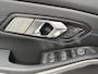 BMW 3-Serie Touring 330e xDrive CAMERA / NL AUTO / M STOELEN / TREKHAAK / M PAKKET