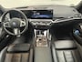 BMW 3-Serie Touring 330e xDrive CAMERA / NL AUTO / M STOELEN / TREKHAAK / M PAKKET