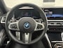BMW 3-Serie Touring 330e xDrive CAMERA / NL AUTO / M STOELEN / TREKHAAK / M PAKKET