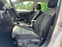 Volkswagen Golf Variant 1.5 TSI | DSG | ACC | Virtual cockpit | Carplay | Camera | Parkeer sensor V+A | Massage stoel |