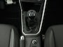 Volkswagen Polo 1.0 TSI Life Edition 95 PK | Draadloze Apple carplay | Achteruitrijcamera  | Parkeersensoren | Travel Assist | LED Verlichting | 15" inch "Essex" LMV |