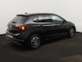 Volkswagen Polo 1.0 TSI Life Edition 95 PK | Draadloze Apple carplay | Achteruitrijcamera  | Parkeersensoren | Travel Assist | LED Verlichting | 15" inch "Essex" LMV |