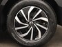 Volkswagen Polo 1.0 TSI Life Edition 95 PK | Draadloze Apple carplay | Achteruitrijcamera  | Parkeersensoren | Travel Assist | LED Verlichting | 15" inch "Essex" LMV |