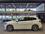 BMW X1 xDrive25e High Executive M-sport Groot Navi | Panorama | Trekhaak afn. | Camera | 19"